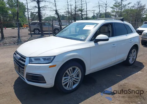 2018 Audi Q5 2.0T Premium/2.0T Tech Premium z USA, uszkodzony, nr VIN WA1BNAFY5J2006843